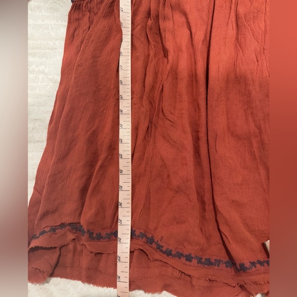 Free People Diamond Embroidered Tunic Top Cinnamon cut out back bell sleeve - Picture 8 of 10